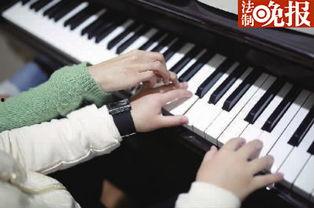 钢琴教师无码番号,一场音乐与激情的邂逅