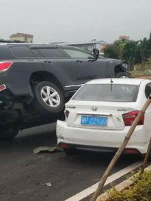 河源爆料车祸最新消息,悲剧现场，伤亡情况公布