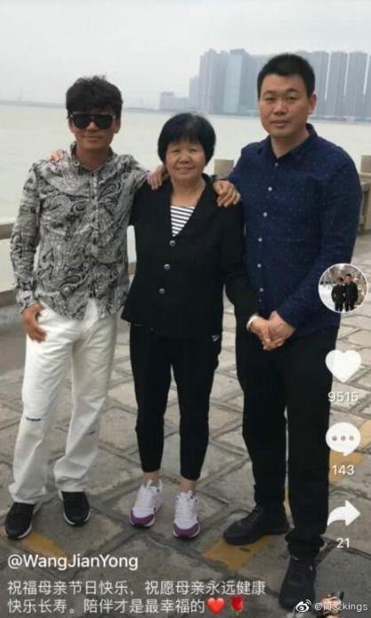 年轻妈妈出殡视频,一场感人至深的告别仪式