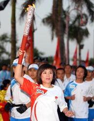 2008奥运火炬手明星,星光熠熠的2008火炬手明星风采