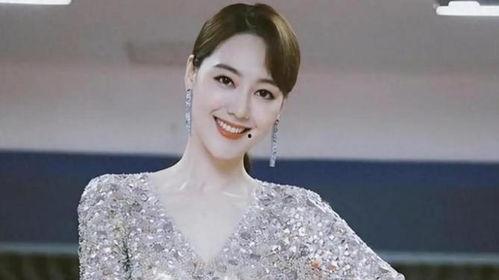 王冠的老公是谁呢,揭秘明星夫妻的甜蜜生活